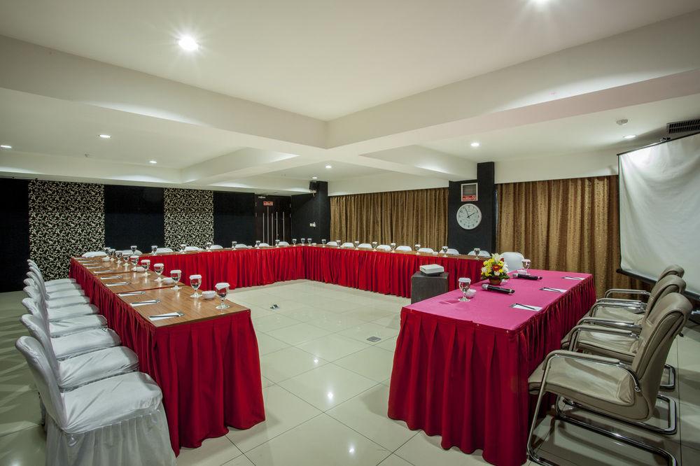 Collection O 991 D'Batoe Boutique Hotel Bandung Exterior foto